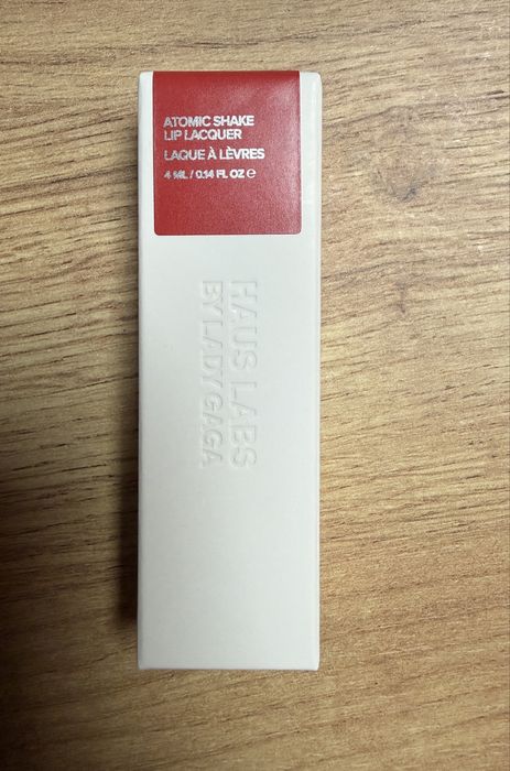 Haus Labs by lady gaga atomic shake