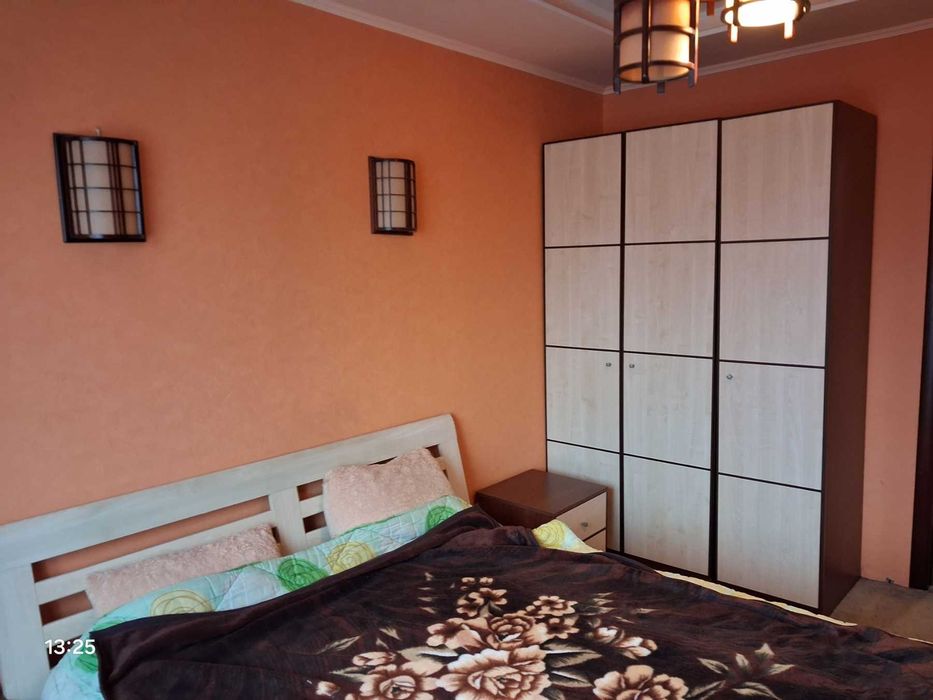 .Продаж гарної 3-х кімнатної квартири у р-ні ПЗР.