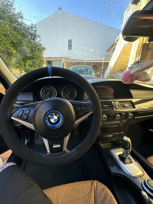 BMW 520D automática
