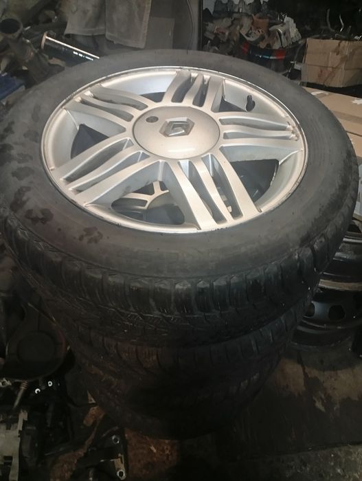 Колеса зима р16 на Рено меган 2 сценік 2 гранд сценік 2 логан сандеро