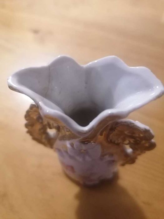 Jarra de altar em porcelana francesa
