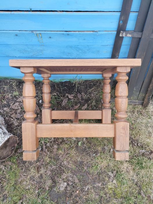 Stolik dębowy sprzedam