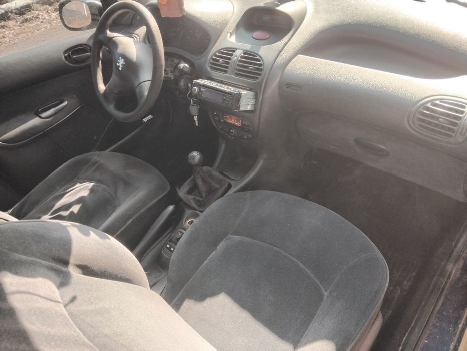 Peugeot 206 2.0 HDI на повному ходу!