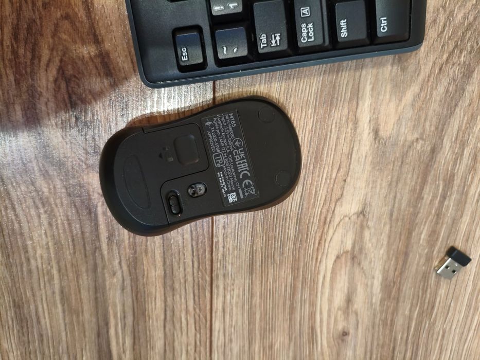 Logitech K270 + Mysz Logitech M185 – Zestaw bezprzewodowy