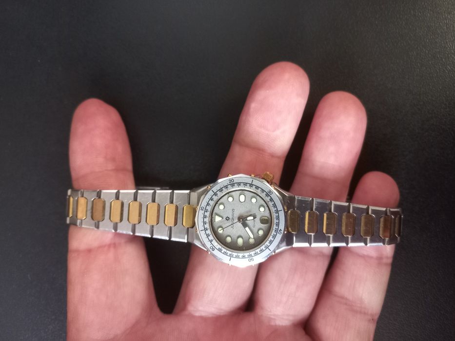 Zegarek damski kwarcowy