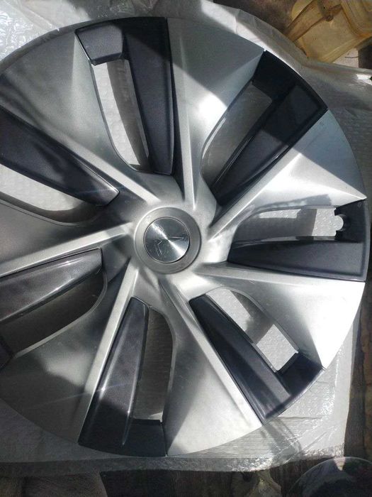Tesla mоdel Y Колпаки 2шт.