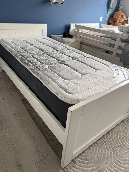 Cama 1900x900 + Colchão viscoelástico