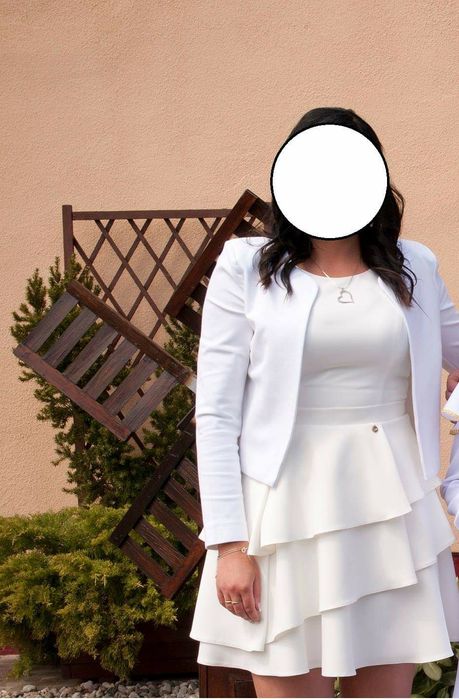 Kremowa ecru sukienka