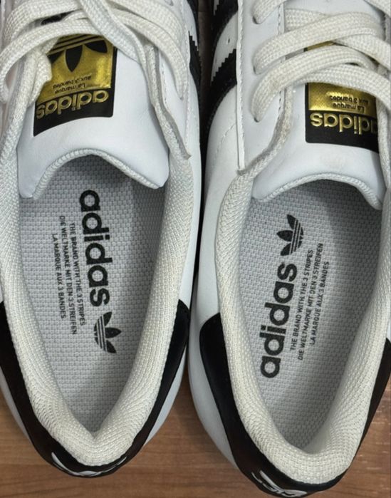 Adidas Superstar