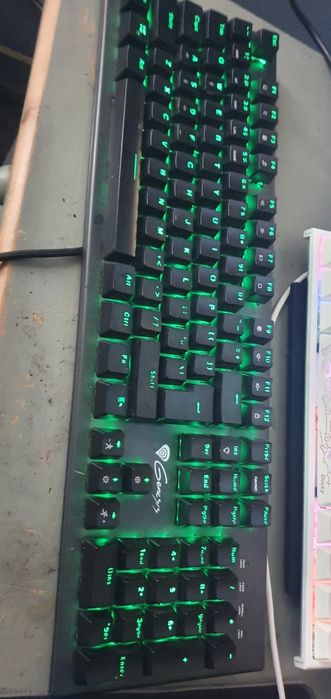 Klawiatura genesis thor300