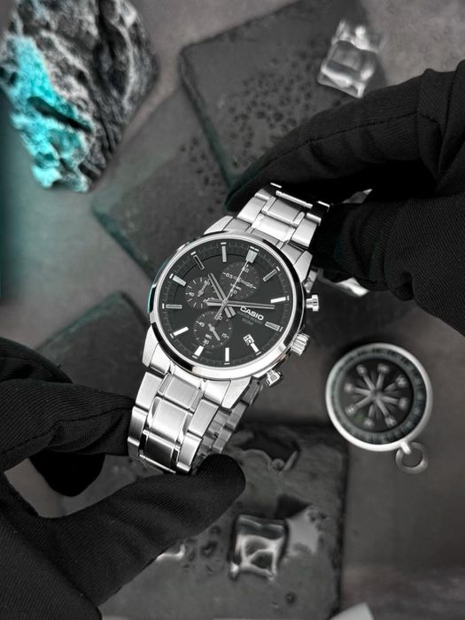 Чоловічий годинник Casio MTP-E510D-1A1