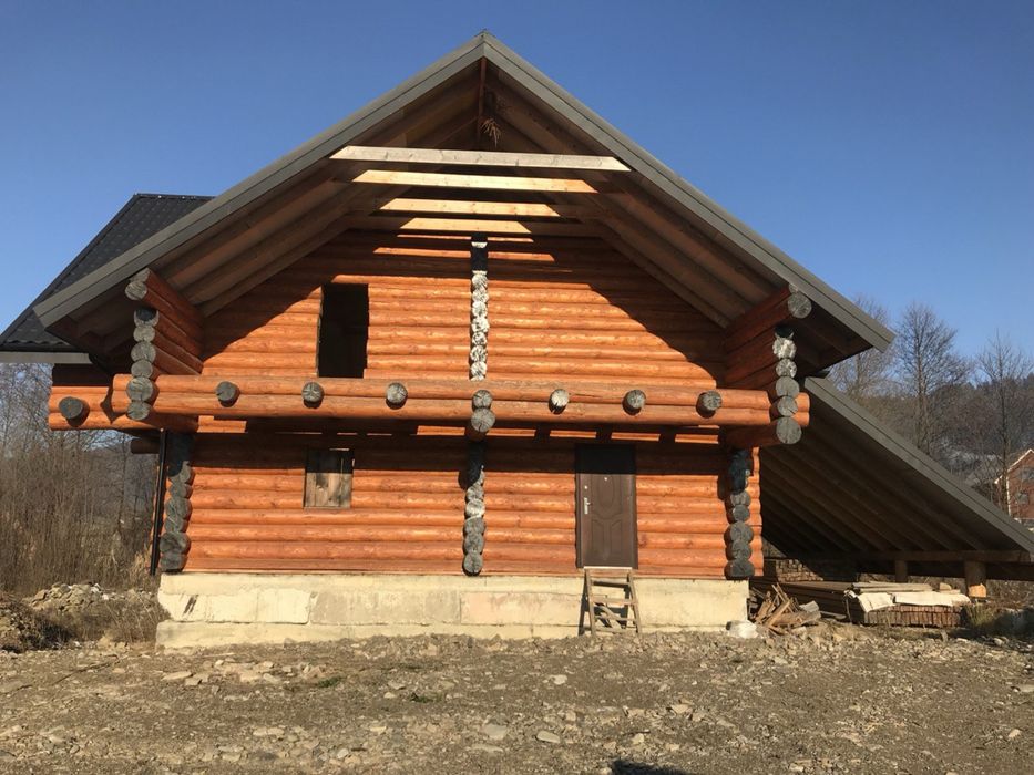 Продається будинок зі зруба в смт Міжгір’я, Закарпатська область