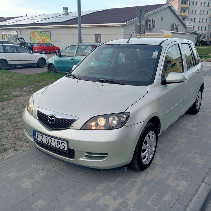 Sprzedam Mazda 2