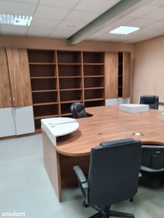 Biura hale place manewrowe parkingi samochodowe