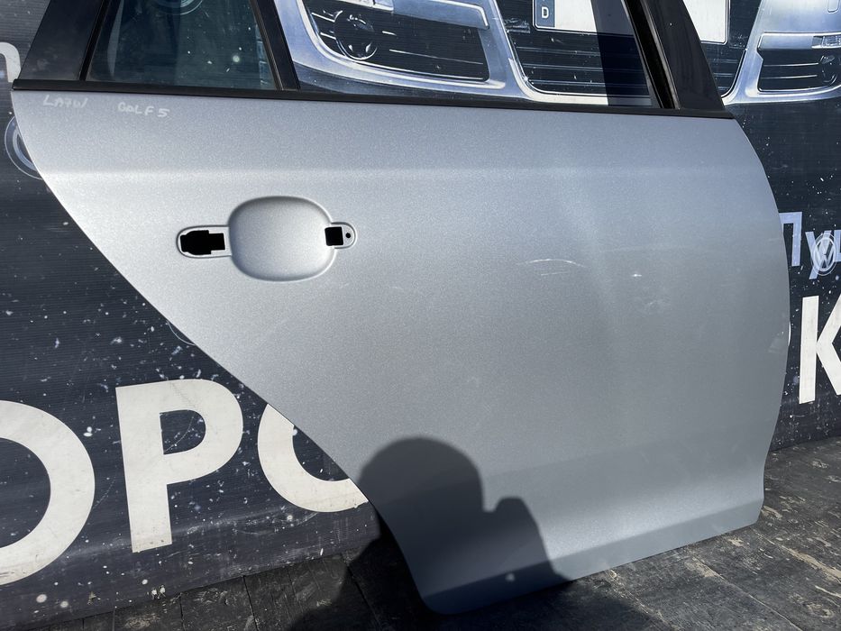 Двері двери дверька задня Гольф 5 6 LA7W дверь двері Golf 5 6