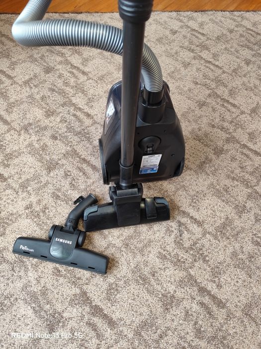 Пилосос samsung 2000 w у нормальному стані