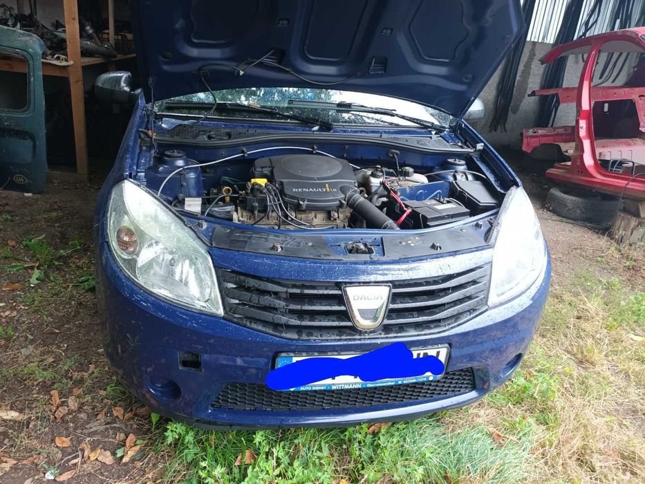 Крышка багажника Dacia Sandero / Ляда Дача Сандеро  logan mcv