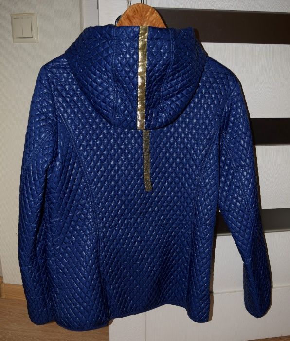 Куртка ветровка женская демисезонная