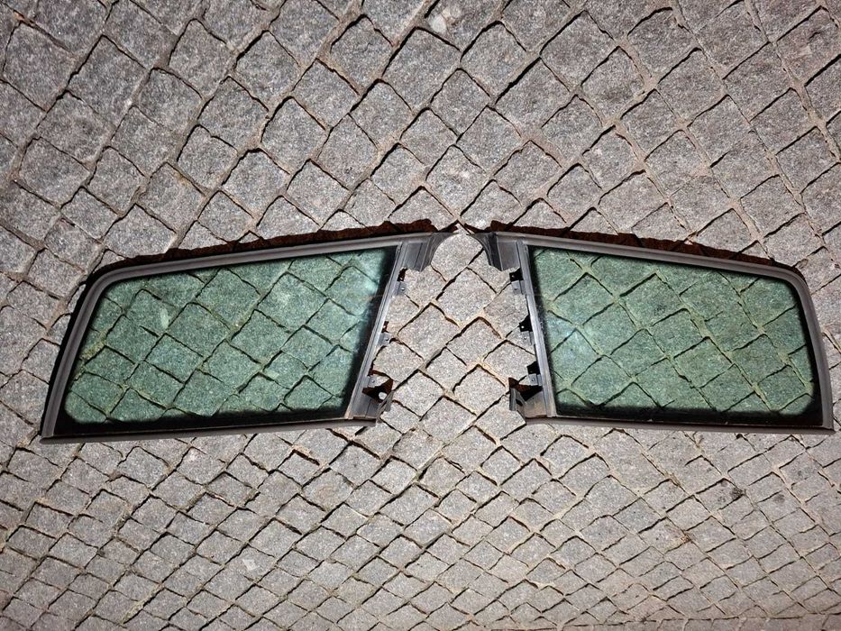 Vidros laterais mala Audi A4 B5 8D carrinha originais como novos