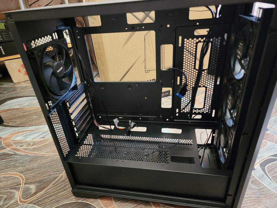 Продам корпус для пк  Atx, Matx , Eatx Vinga Darklight