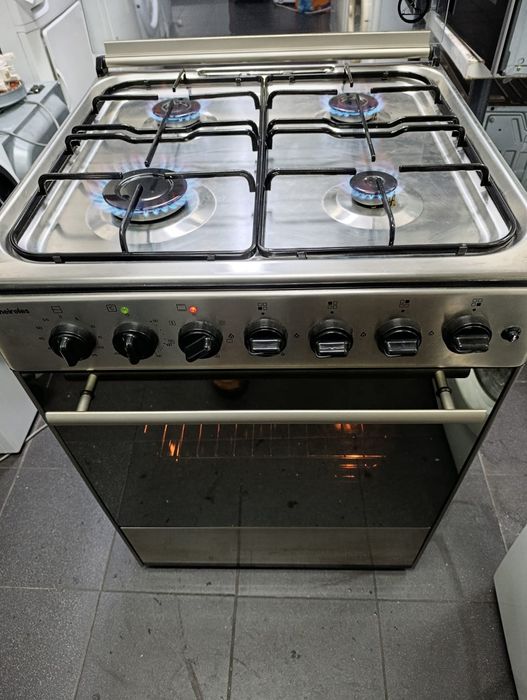 Fogão  a gás  Meireles com forno eléctrico