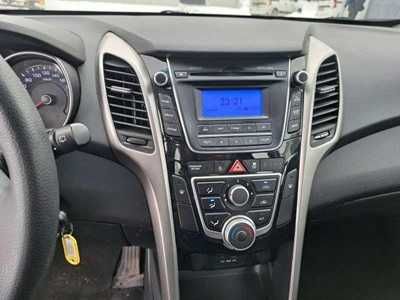 Samochód osobowy HYUNDAI i30 1.4 CRDi MR`15 E6