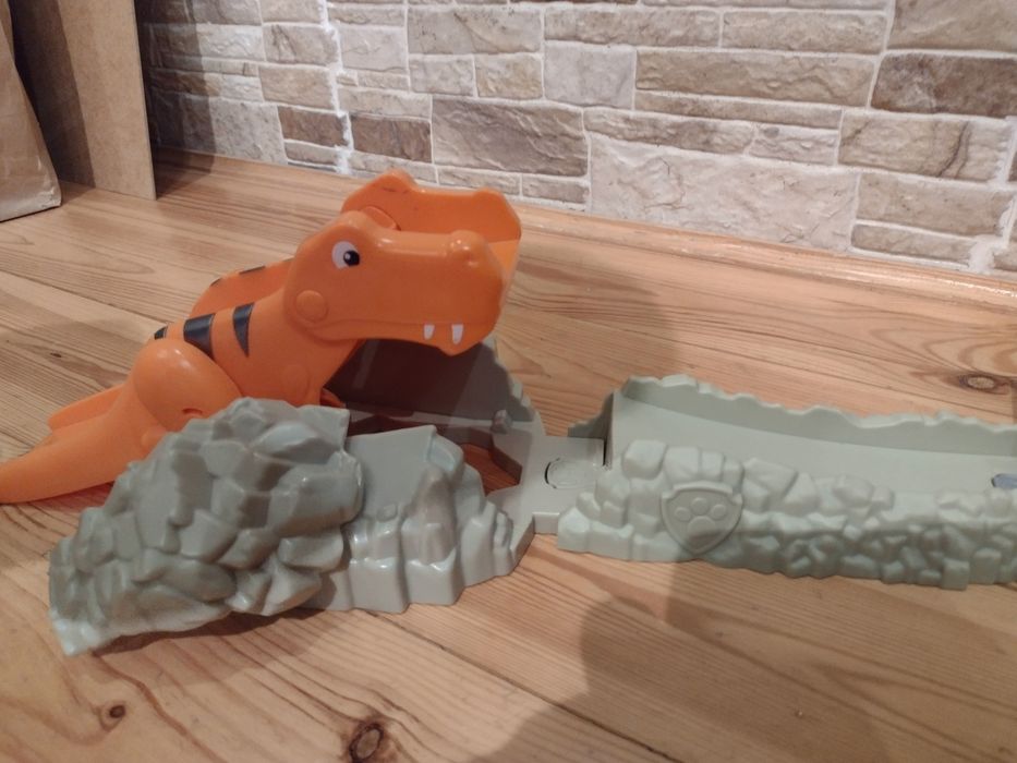 Spinmaster Psi Patrol Chase Dino Rescue True Metal zestaw ratunkowy T-