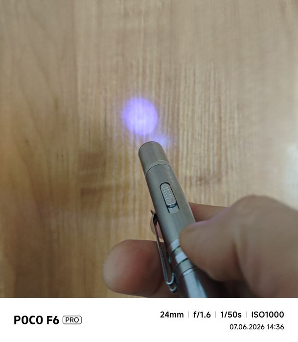 Wskaźnik laserowy dla kota 3w1 LED UV USB + wzory (mysz, gwiazda)