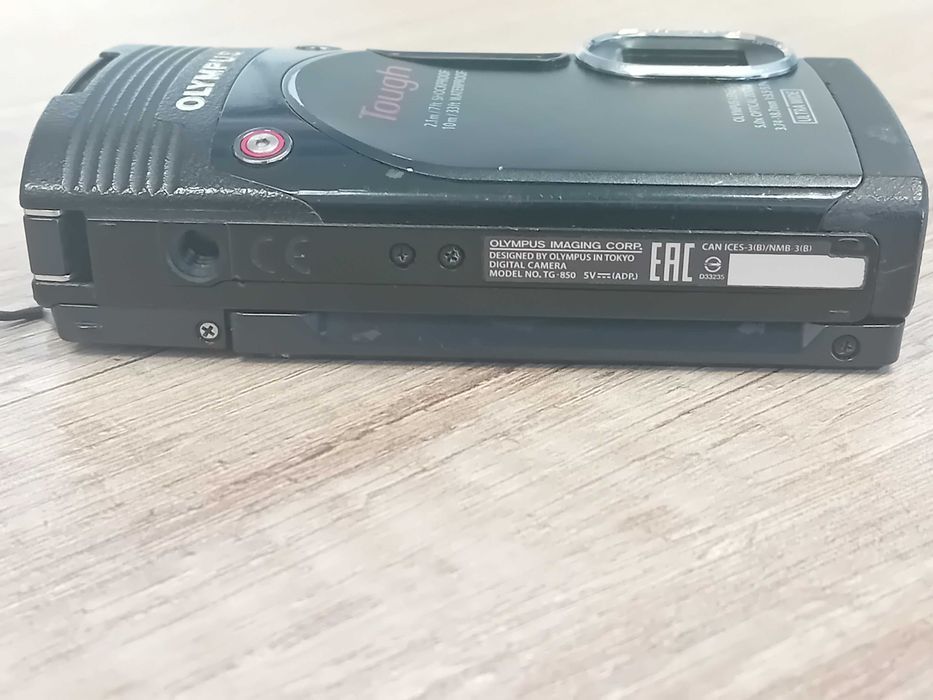 Olympus TG-850 – aparat z wadami