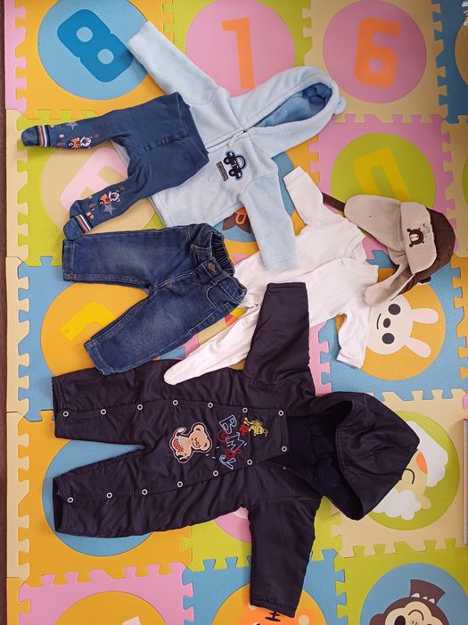 Лот теплого одягу на хлопчика 0-4 міс