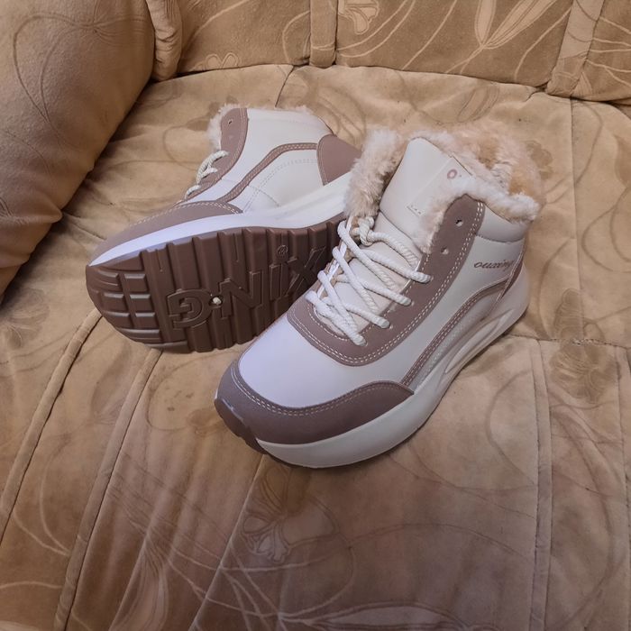 Зимове жіночі взуття