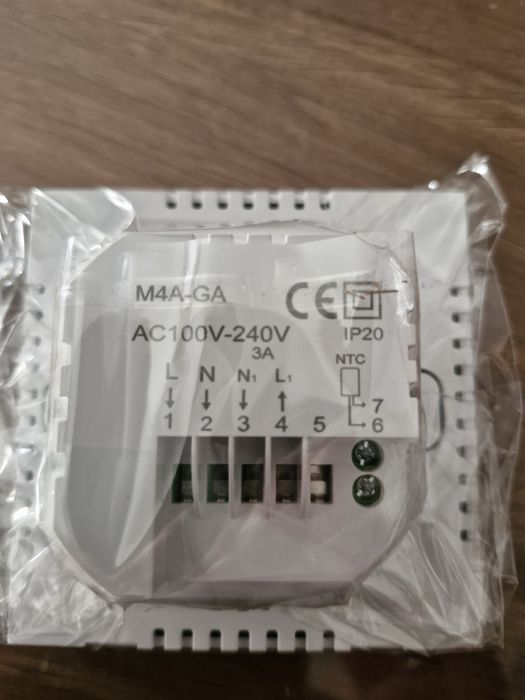 Programowalny termostat