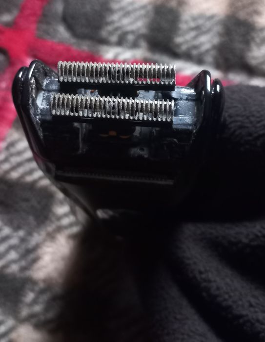 Бритва BRAUN 5874 Contour. На детали! Made in Germany .
