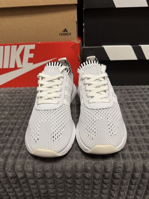 Жіночі кросівки Adidas Flashback Primeknit 37(23,5см) оригінал