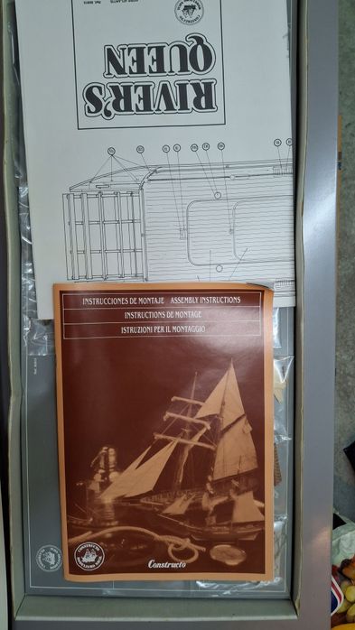 Kit novo selado constructo River s Queen