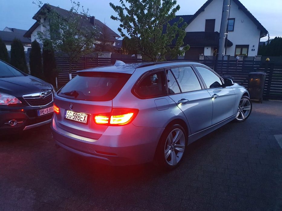 BMW Seria 3 2014 LIFT skóra Alu 18 Navi Klima El. Klapa