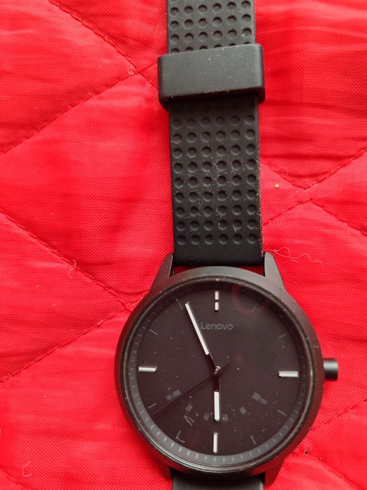 Продам фитнес браслеты и часы