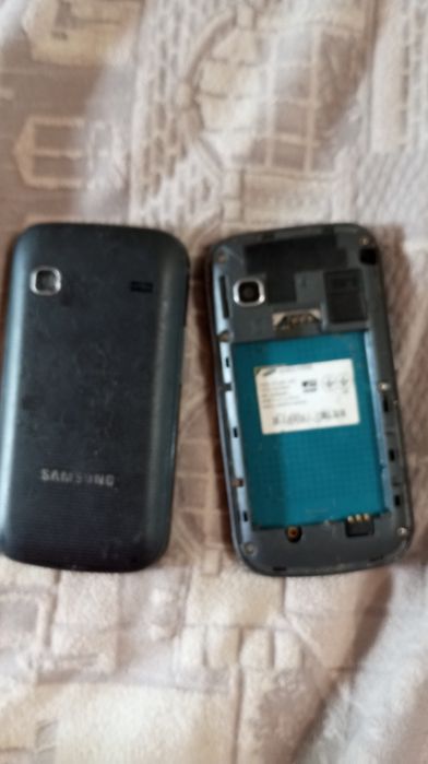 Продам мобільний телефон самсунг
