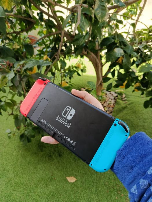 Nintendo switch v2 com oferta -como nova-