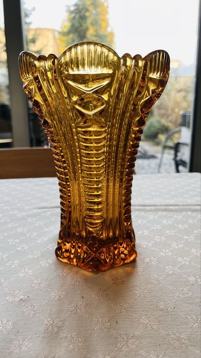 Wazon nr 2307 HSG Ząbkowice kol miodowy