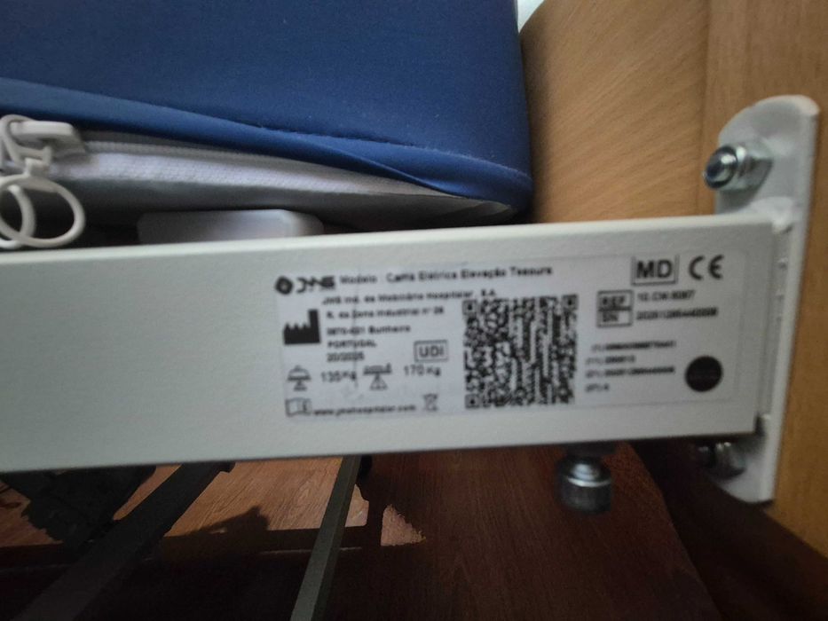 Cama hospitalar elétrica JMS nova
