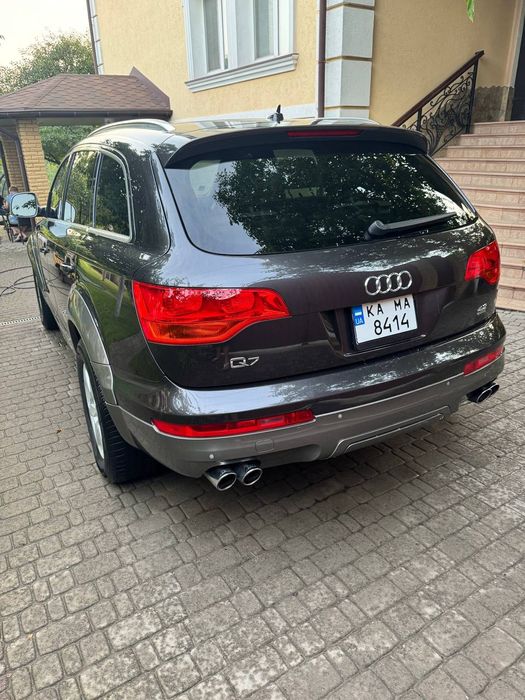 Ауді ку7 Audi Q7