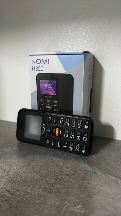 Мобільний телефон Nomi i1820