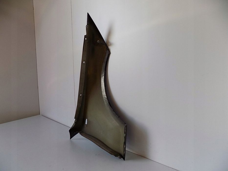 BMW 1 E87 E88 błotnik lewy (granatowy) - 0610