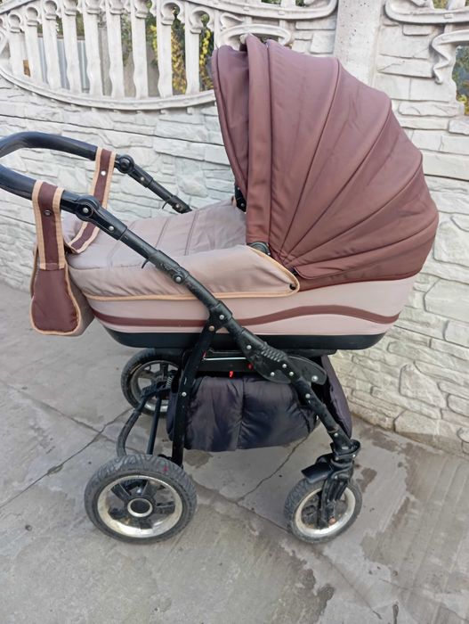 Продам коляску 2в1