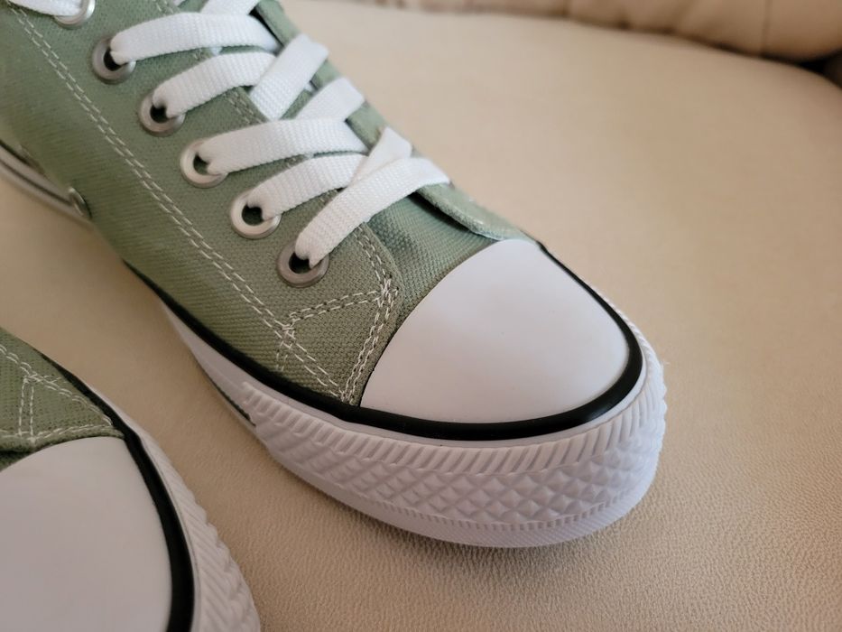 Нові оригінальні кеди Converse All Star