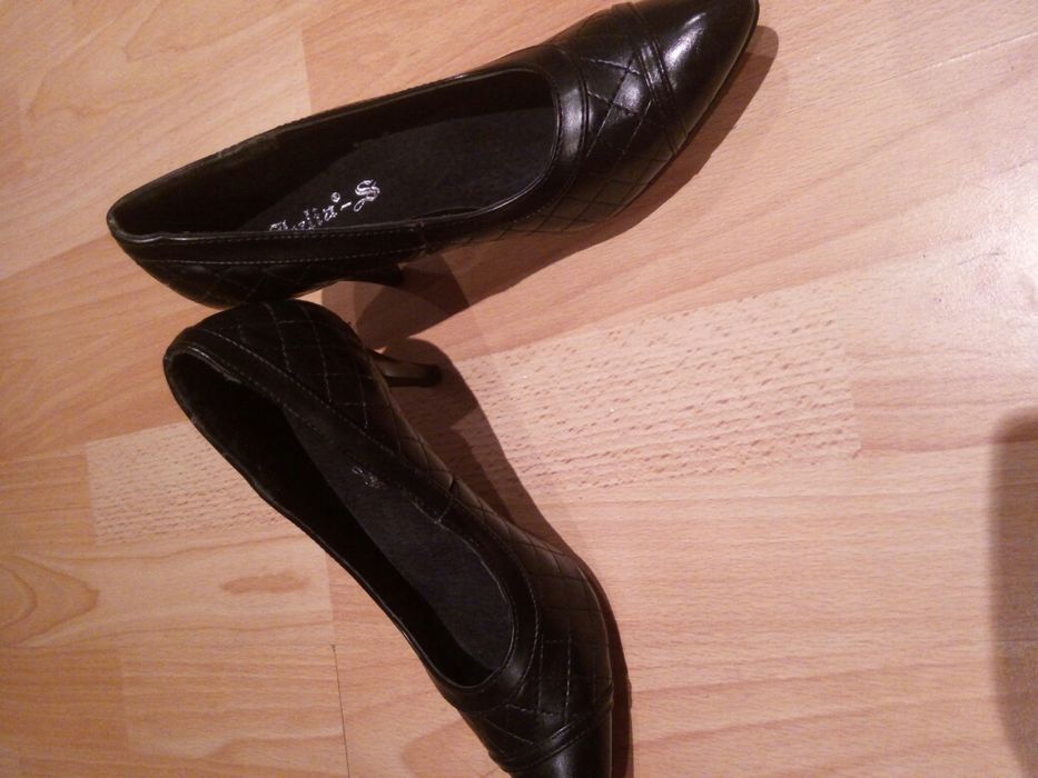 Buty damskie 37 - 38