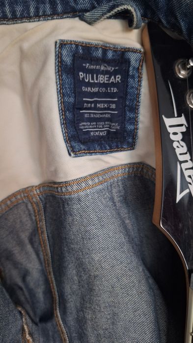 Джинсовка Pull and Bear гарний стан