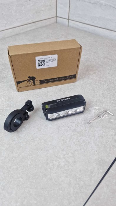Lampka rowerowa przód newboler 610 2000lm usb