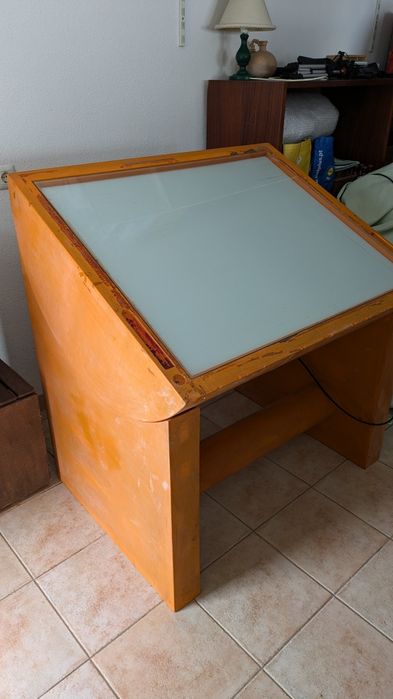 Mesa de Luz grande